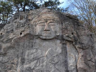 제천 덕주사 마애 여래 입상 상부 썸네일 이미지